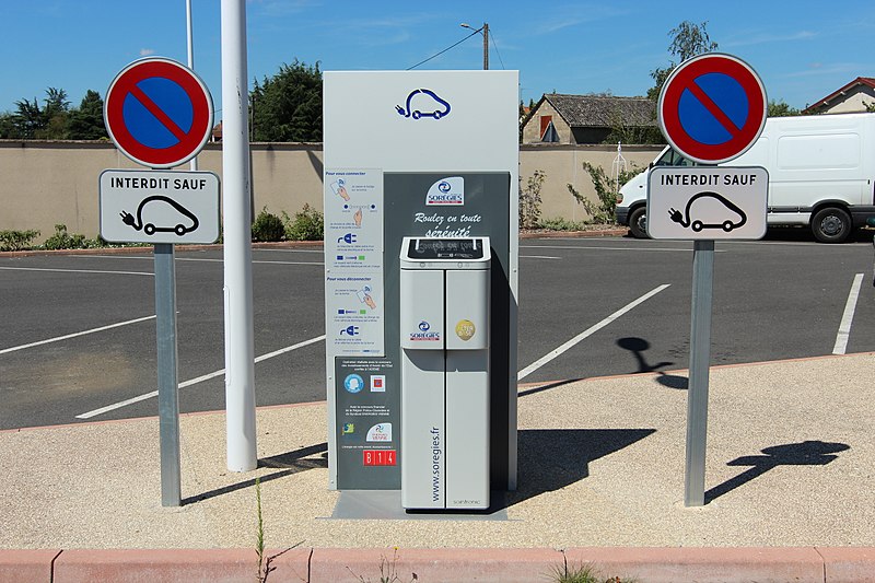 L’électromobilité développe son réseau de distribution dans la métropole Lyonnaise